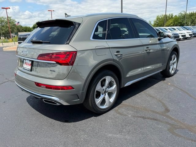 Used 2023 Audi Q5 2.0T Premium Plus w/ Premium Plus Package AWD/4WD image 10