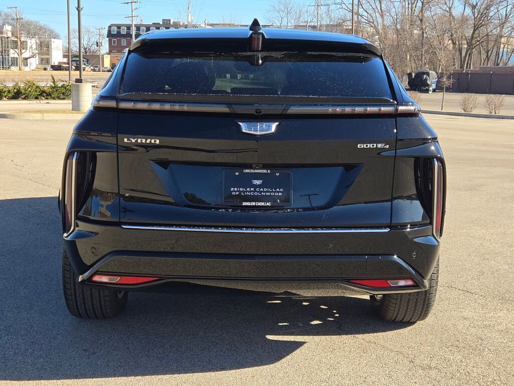 New 2026 Cadillac Lyriq Premium Luxury image 13