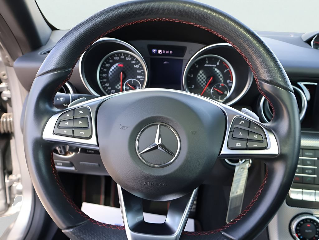 Used 2019 Mercedes-Benz SLC 43 AMG image 31