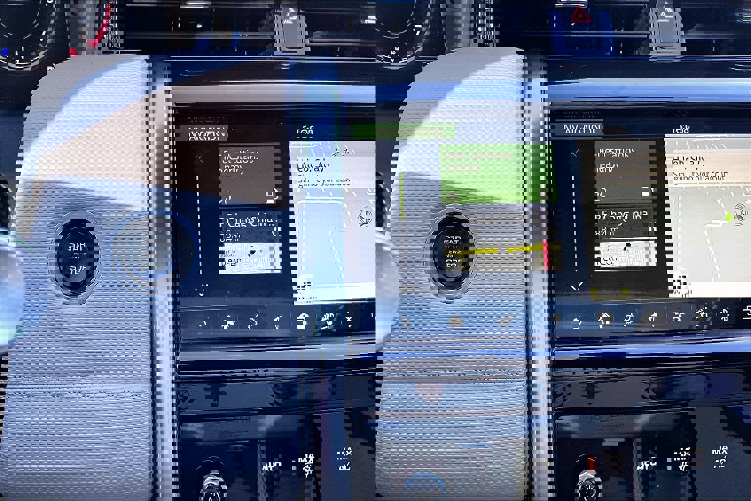 Used 2020 Land Rover Discovery Sport SE R-Dynamic image 20