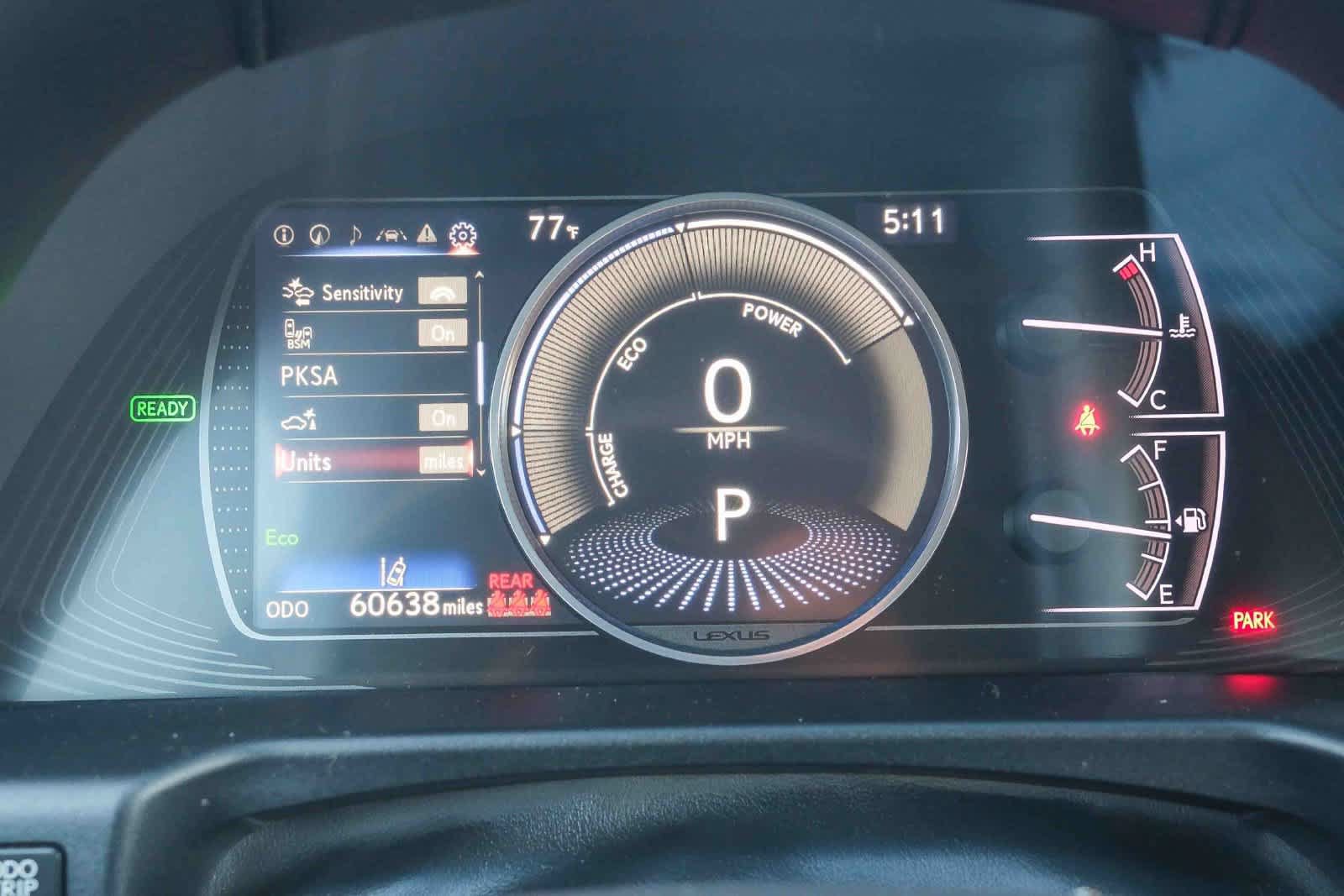Used 2020 Lexus ES 300h w/ Premium Package FWD image 25