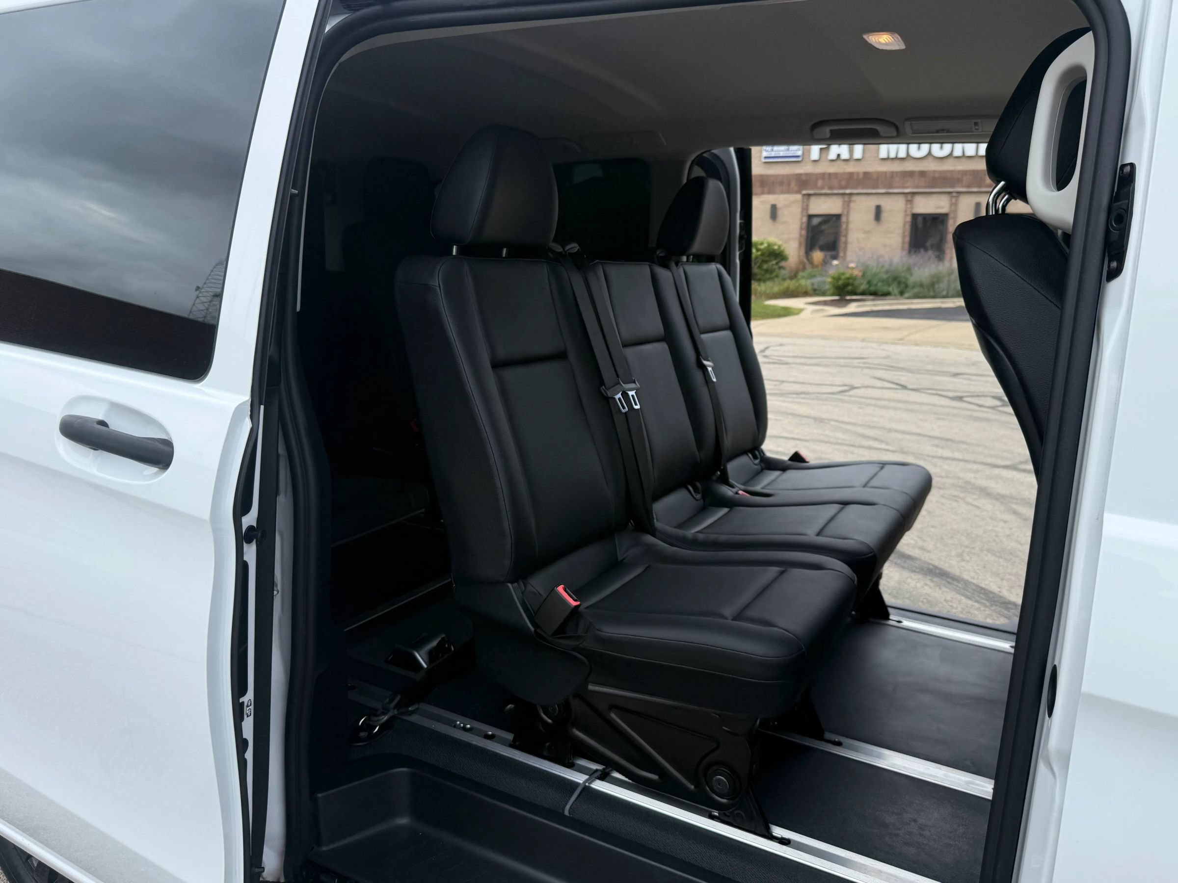 Used 2019 Mercedes-Benz Metris Passenger image 13