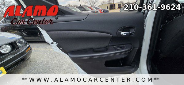 Used 2013 Dodge Avenger SE image 28