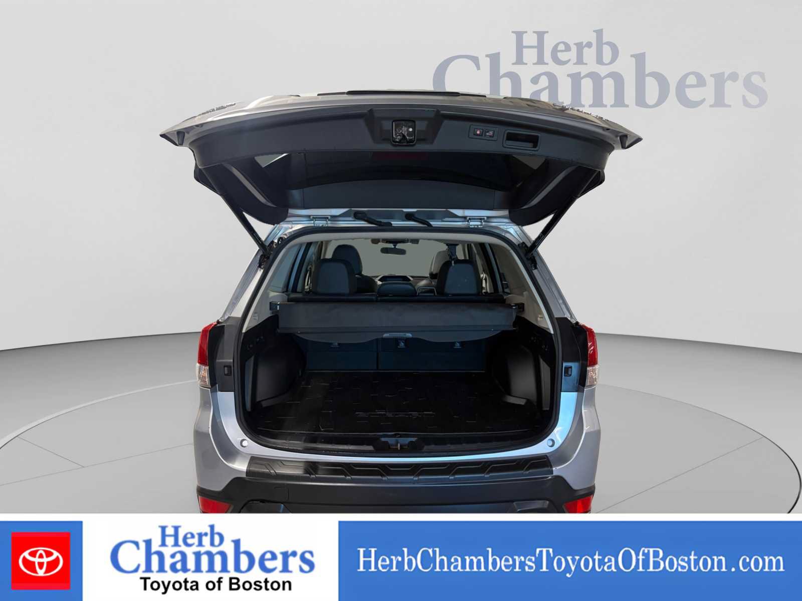 Used 2021 Subaru Forester Limited AWD/4WD image 3