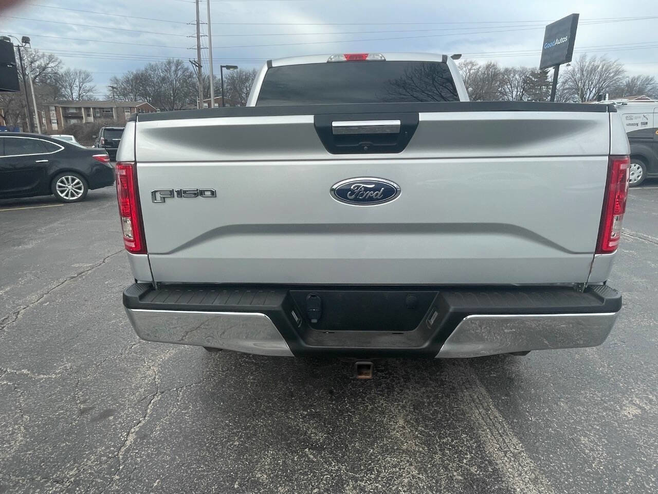 Used 2017 Ford F150 XLT w/ XTR Package image 5