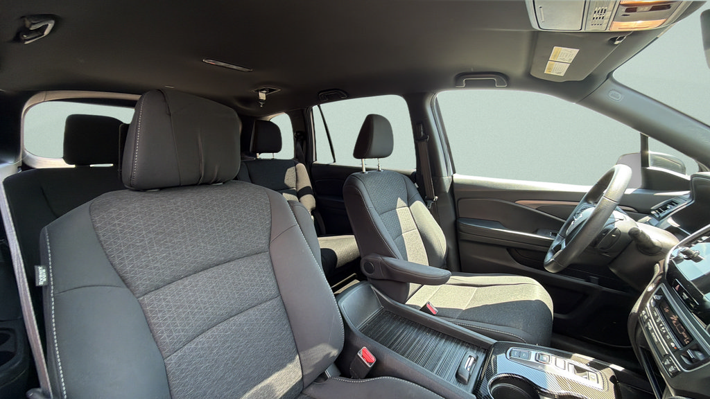 Used 2021 Honda Passport Sport image 26
