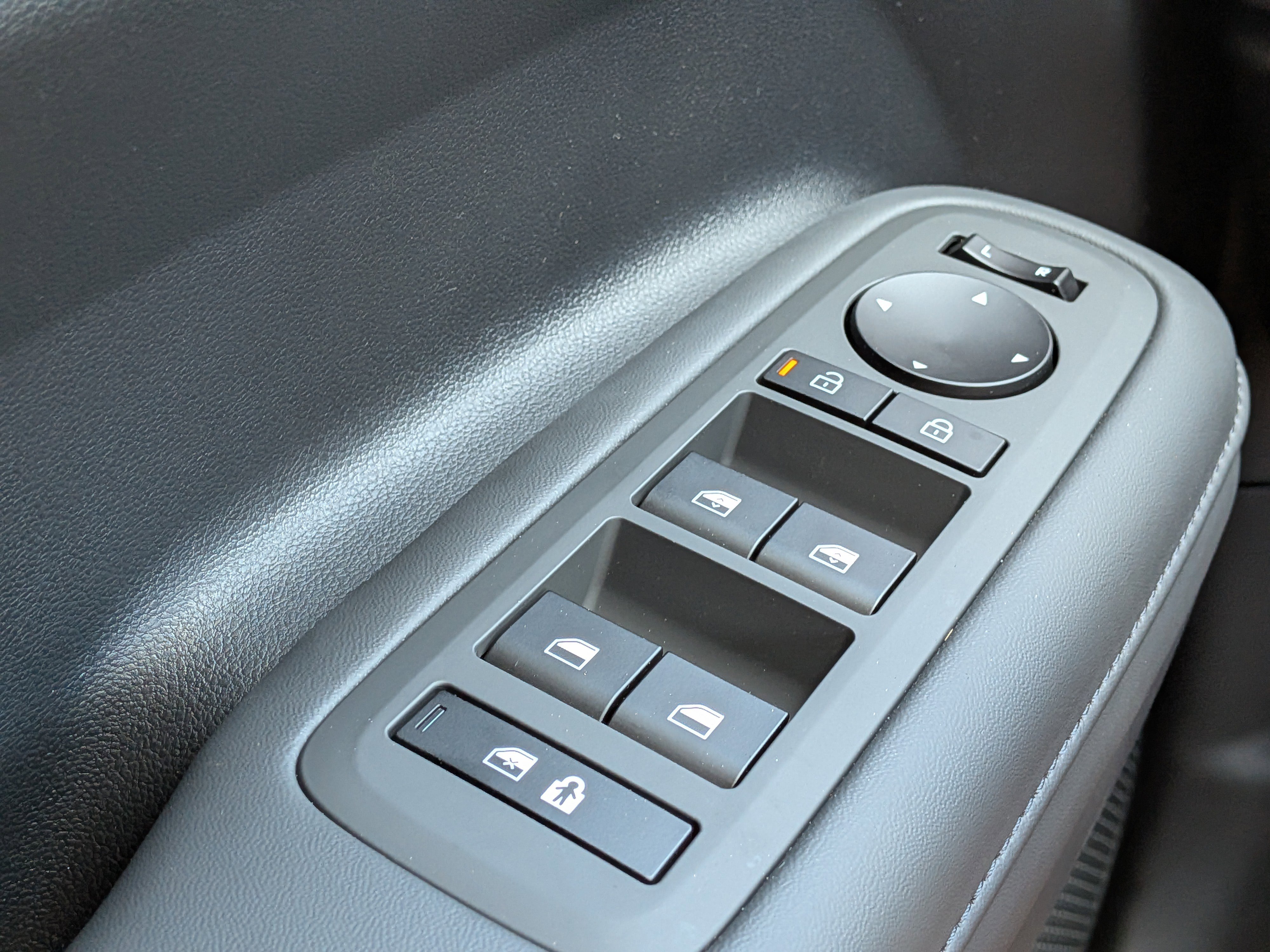 New 2026 Hyundai Santa Fe XRT AWD/4WD image 24