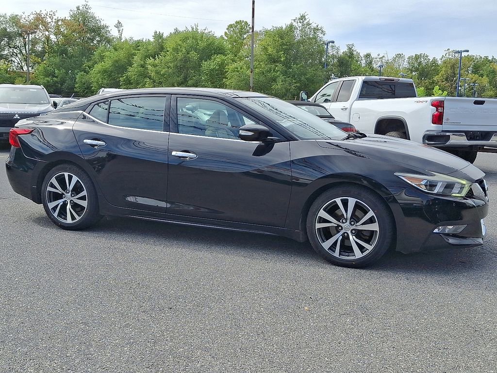 Used 2016 Nissan Maxima Platinum image 4