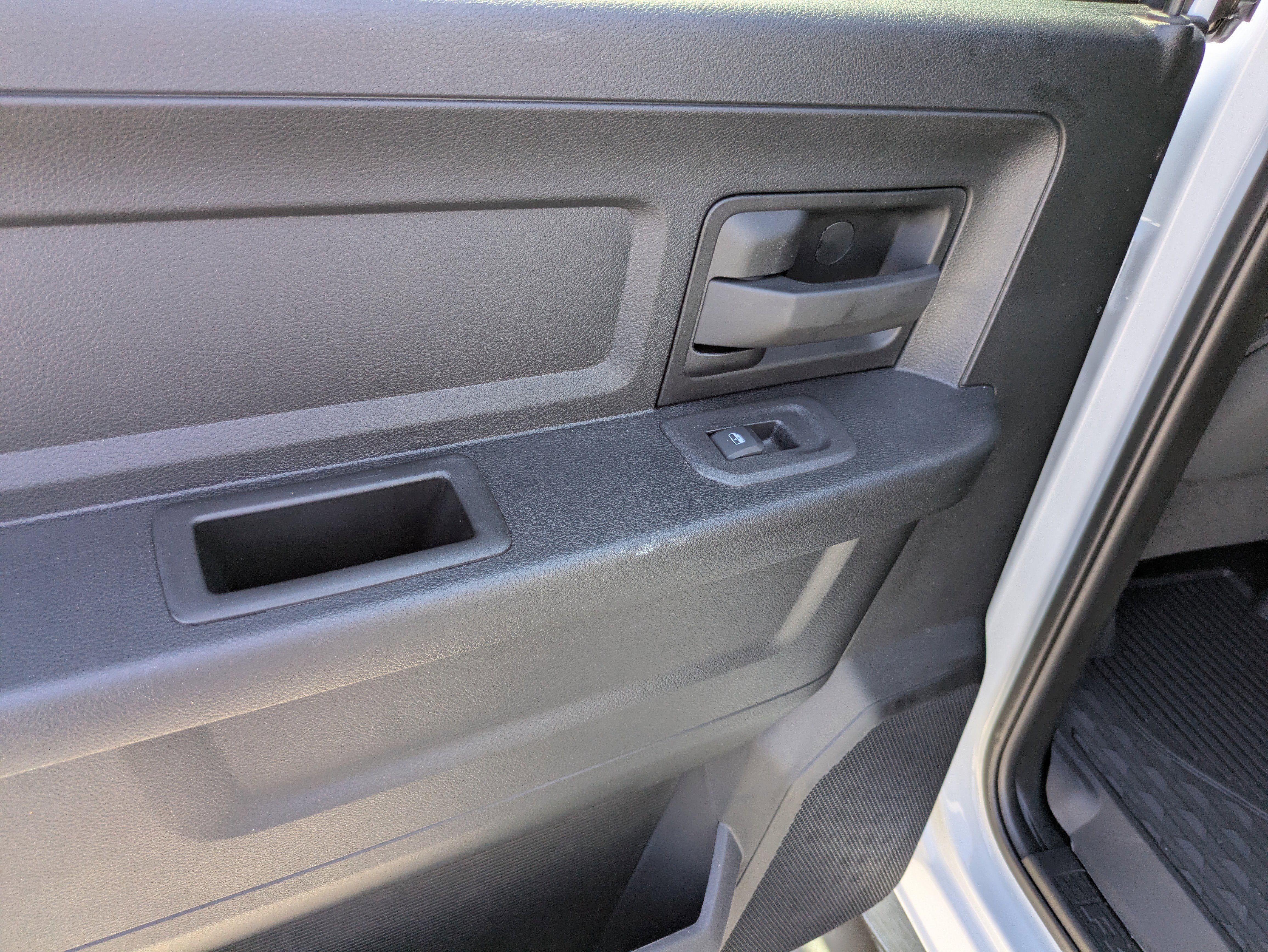 New 2025 RAM 3500 Tradesman image 15