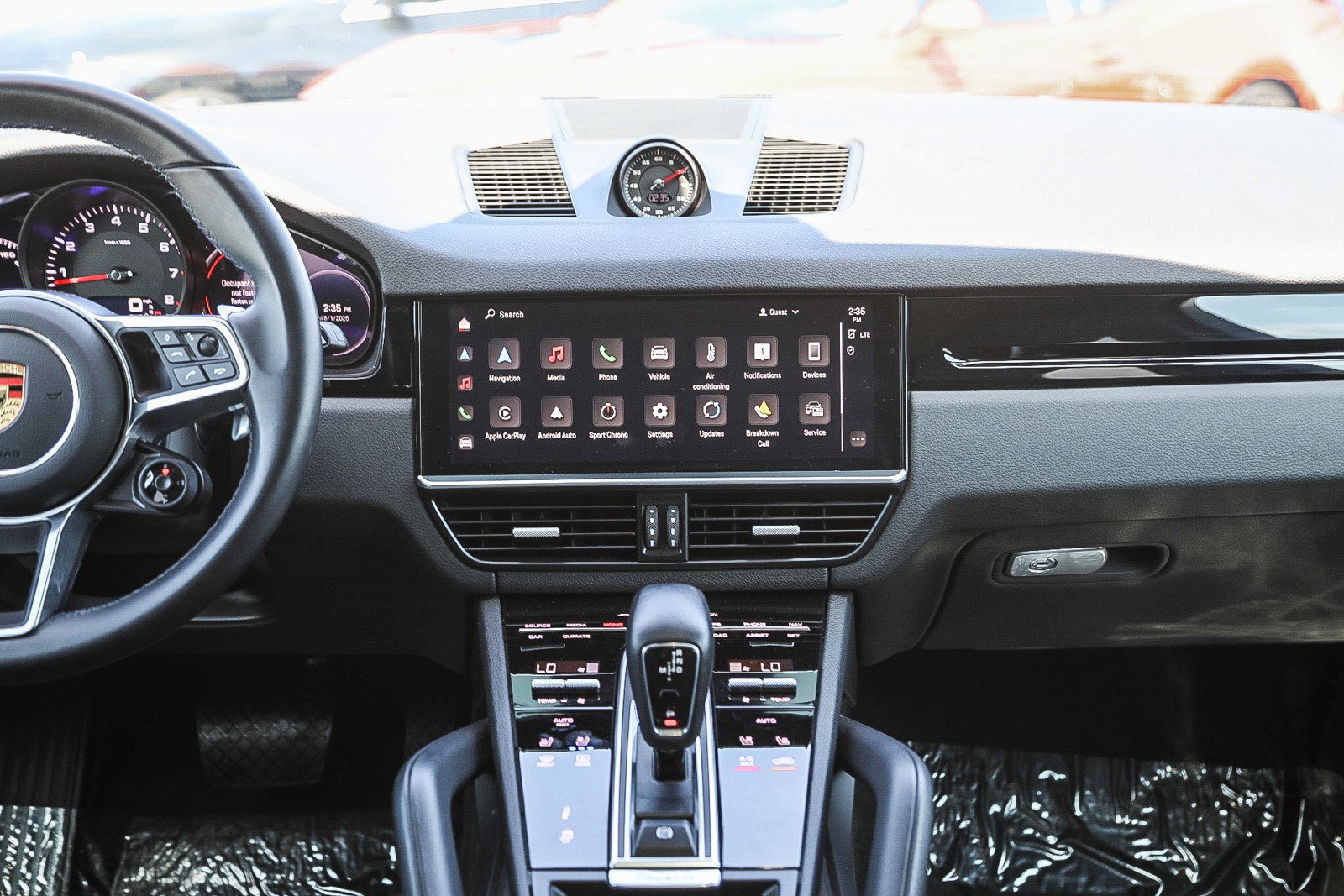 Used 2022 Porsche Cayenne Coupe image 13