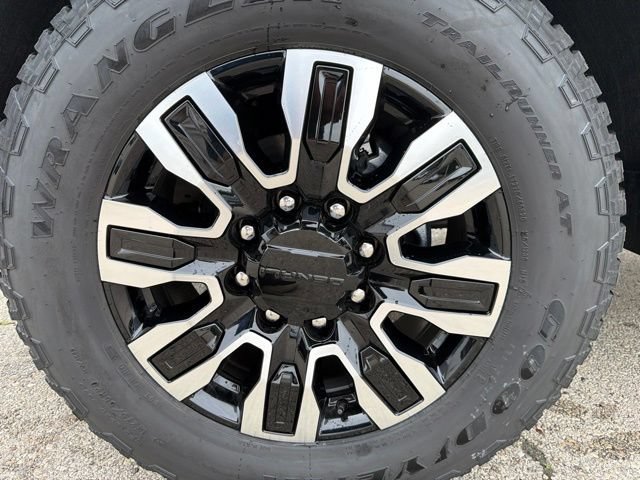 New 2026 GMC Sierra 2500 Denali Ultimate w/ Snow Plow Prep/Camper Package AWD/4WD image 10