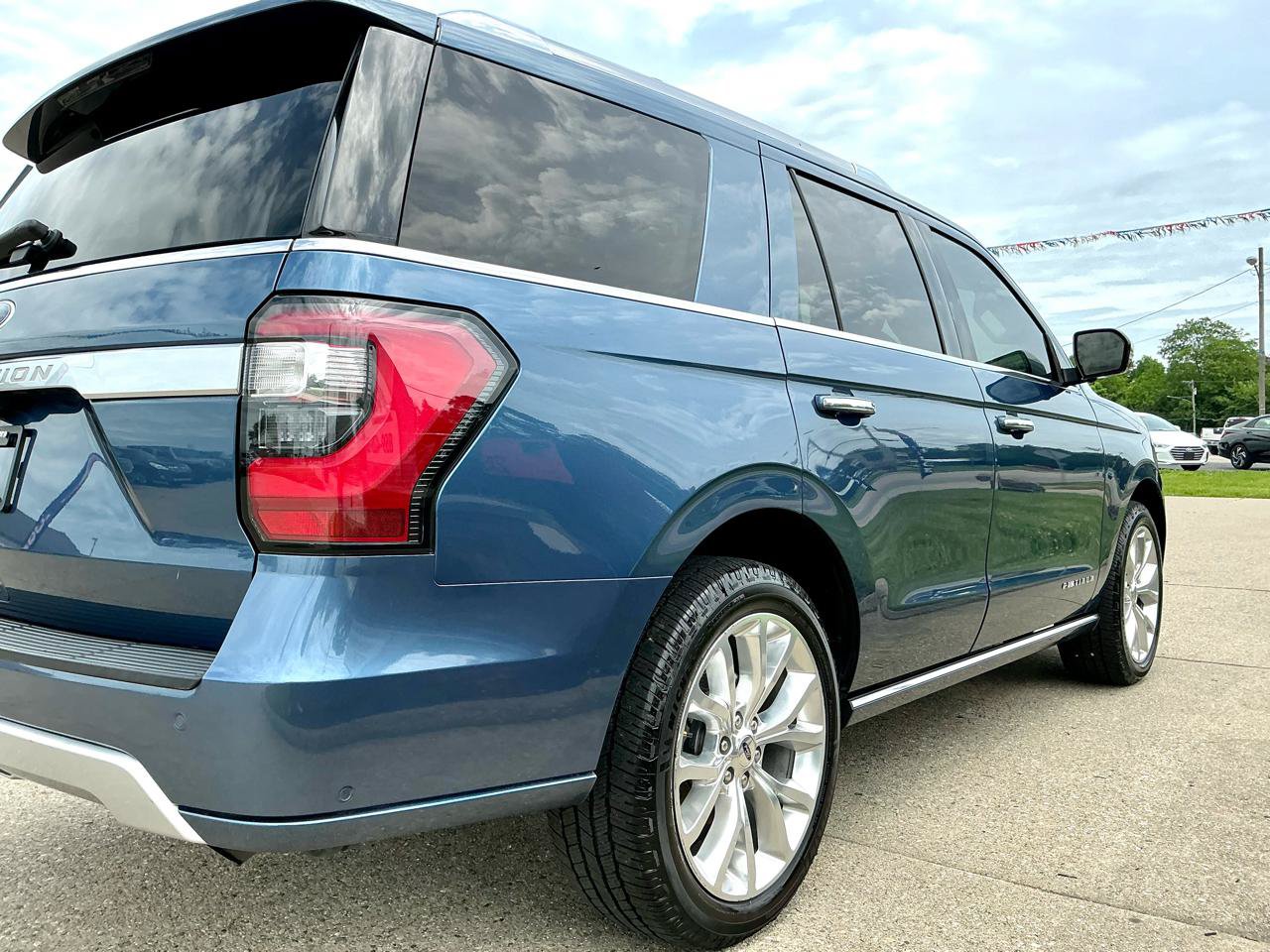Used 2019 Ford Expedition Platinum AWD/4WD image 31