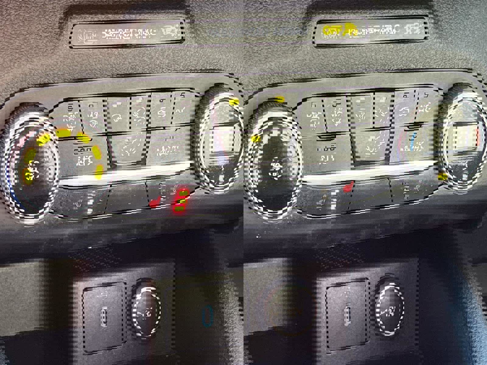 Used 2020 Ford Escape SE image 22