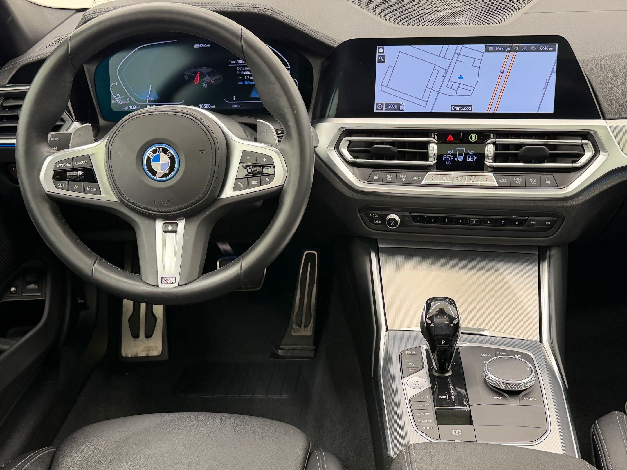 Used 2022 BMW 330e xDrive w/ M Sport Package AWD/4WD image 15