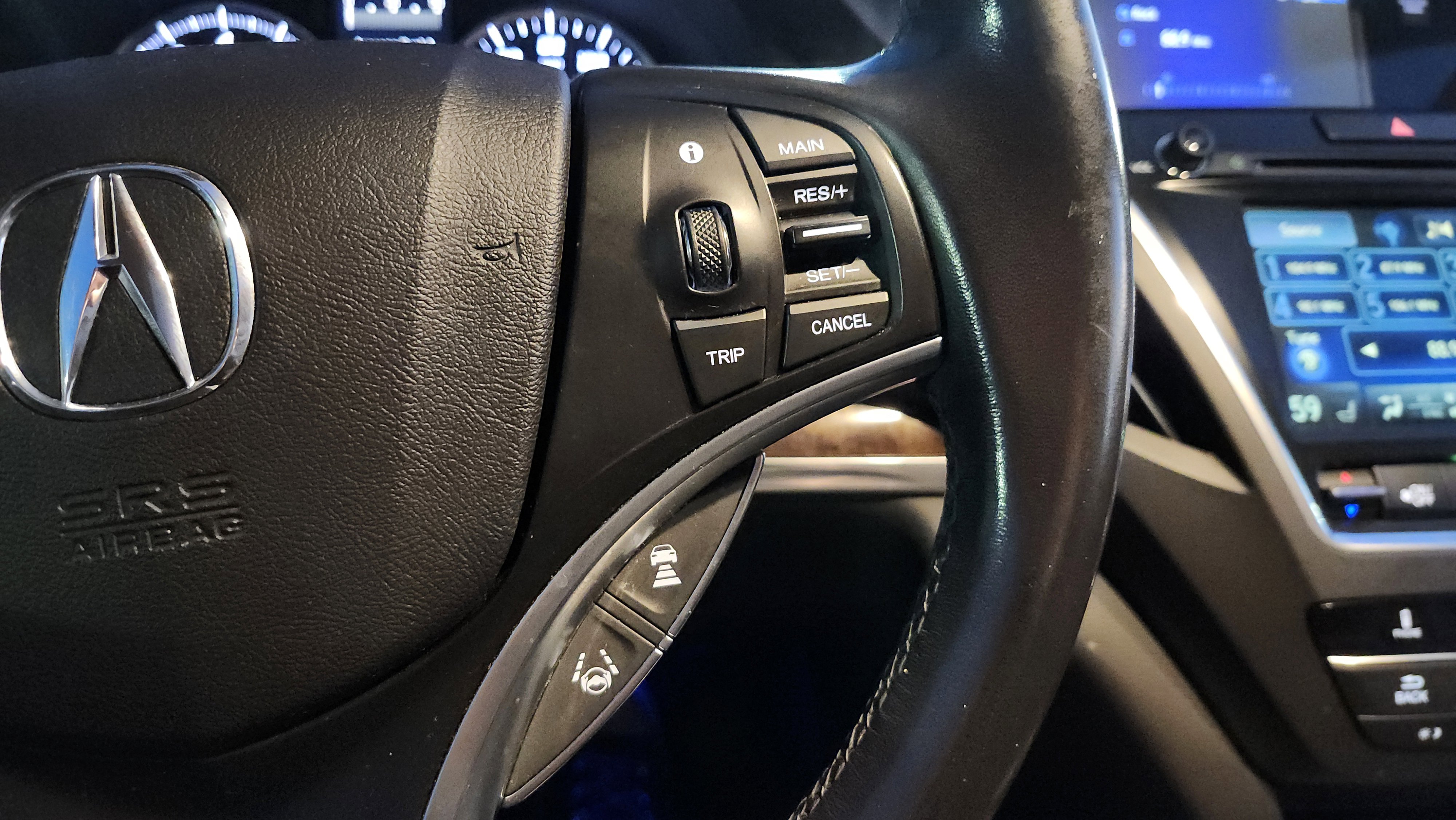 Used 2017 Acura MDX SH-AWD image 33