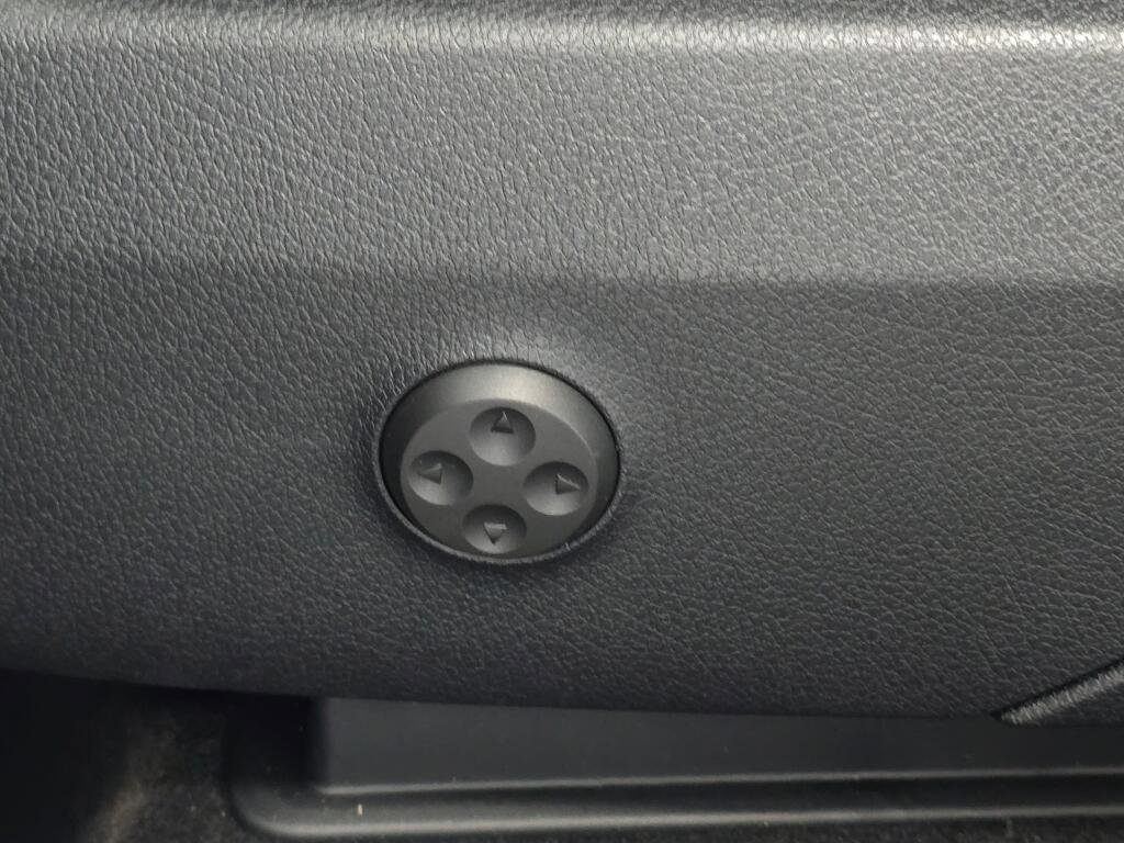 New 2025 Mercedes-Benz GLC 63 AMG S image 23