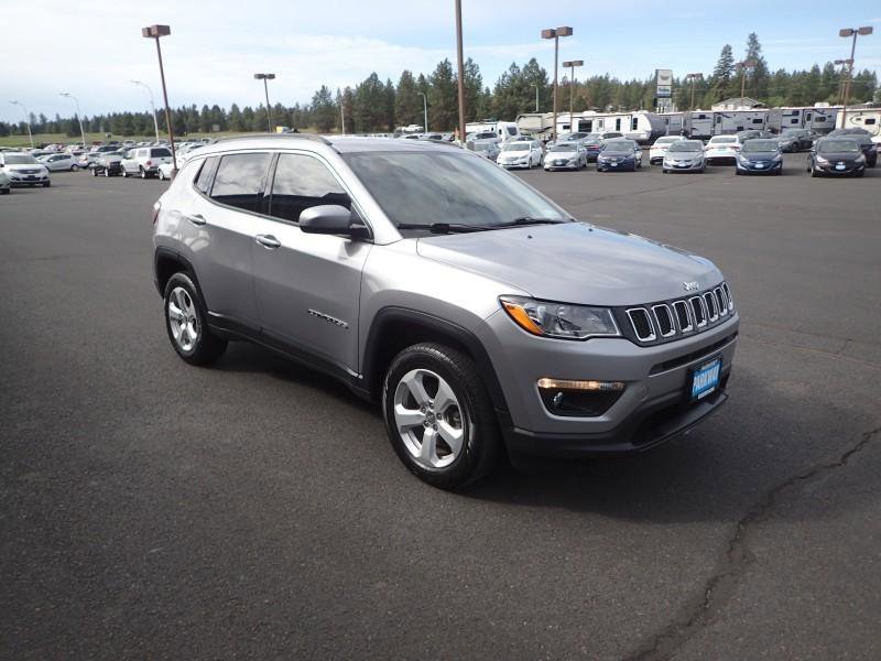 Used 2018 Jeep Compass Latitude w/ Popular Equipment Group image 6