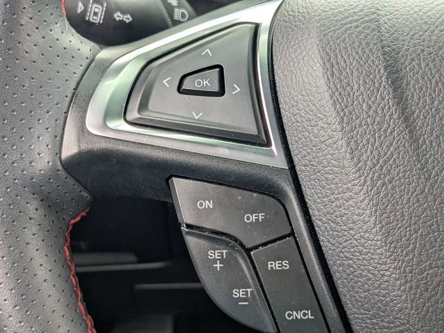 Used 2024 Ford Edge ST-Line AWD/4WD image 24