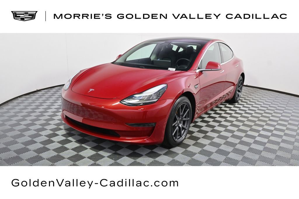 Used 2019 Tesla Model 3 Standard Range Plus image 1