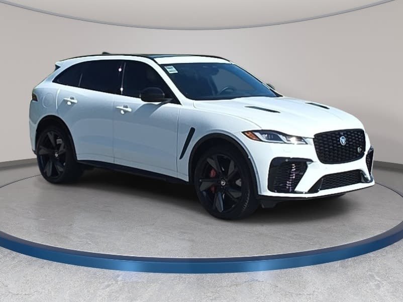 Used 2025 Jaguar F-PACE SVR 575 Edition AWD/4WD image 3