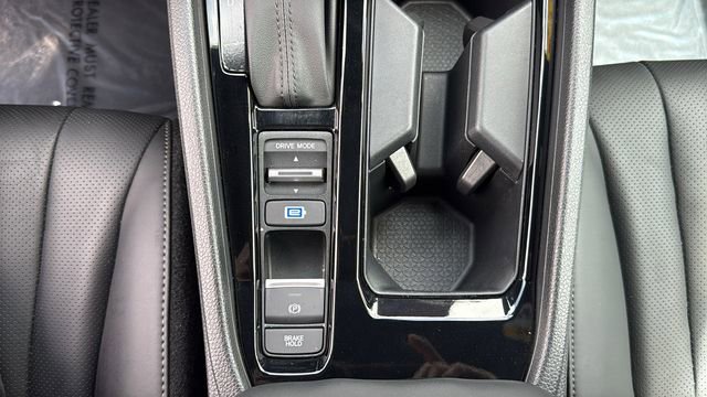 Used 2025 Honda Accord Sport image 27