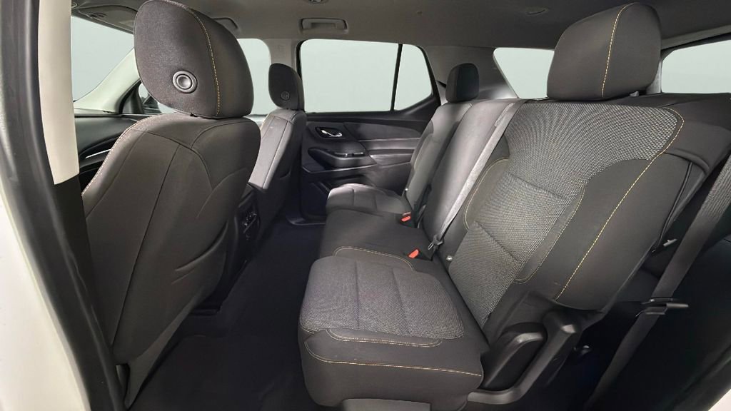 Certified 2021 Chevrolet Traverse LS image 25