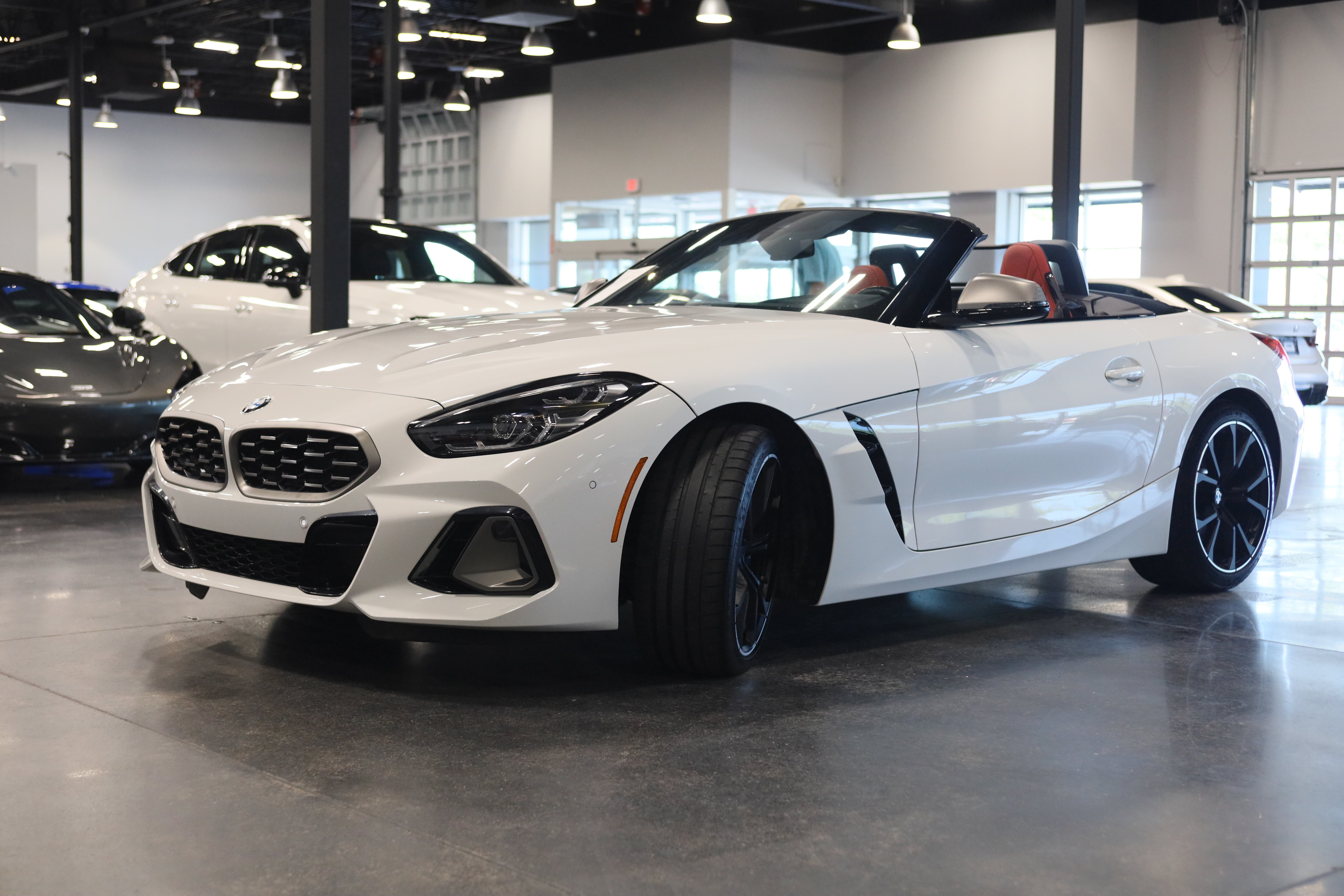 Used 2024 BMW Z4 M40i w/ Premium Package RWD image 4
