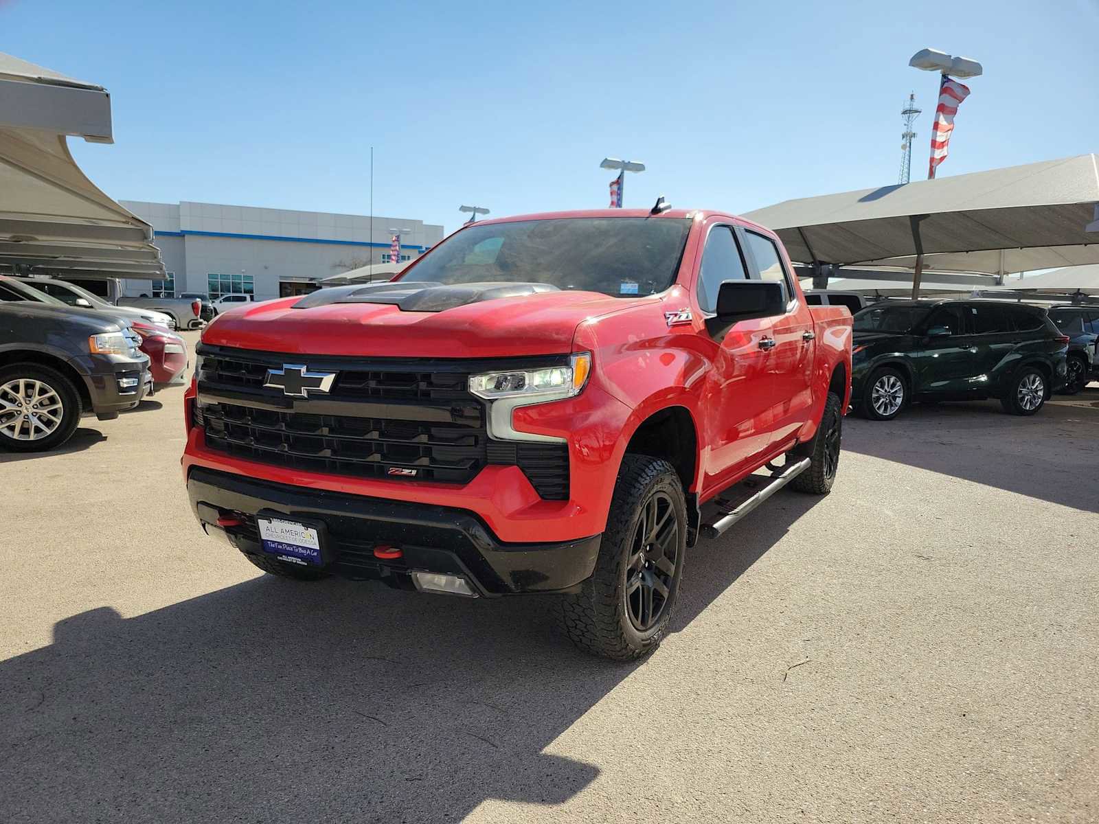 Used 2024 Chevrolet Silverado 1500 LT Trail Boss w/ Convenience Package II image 4