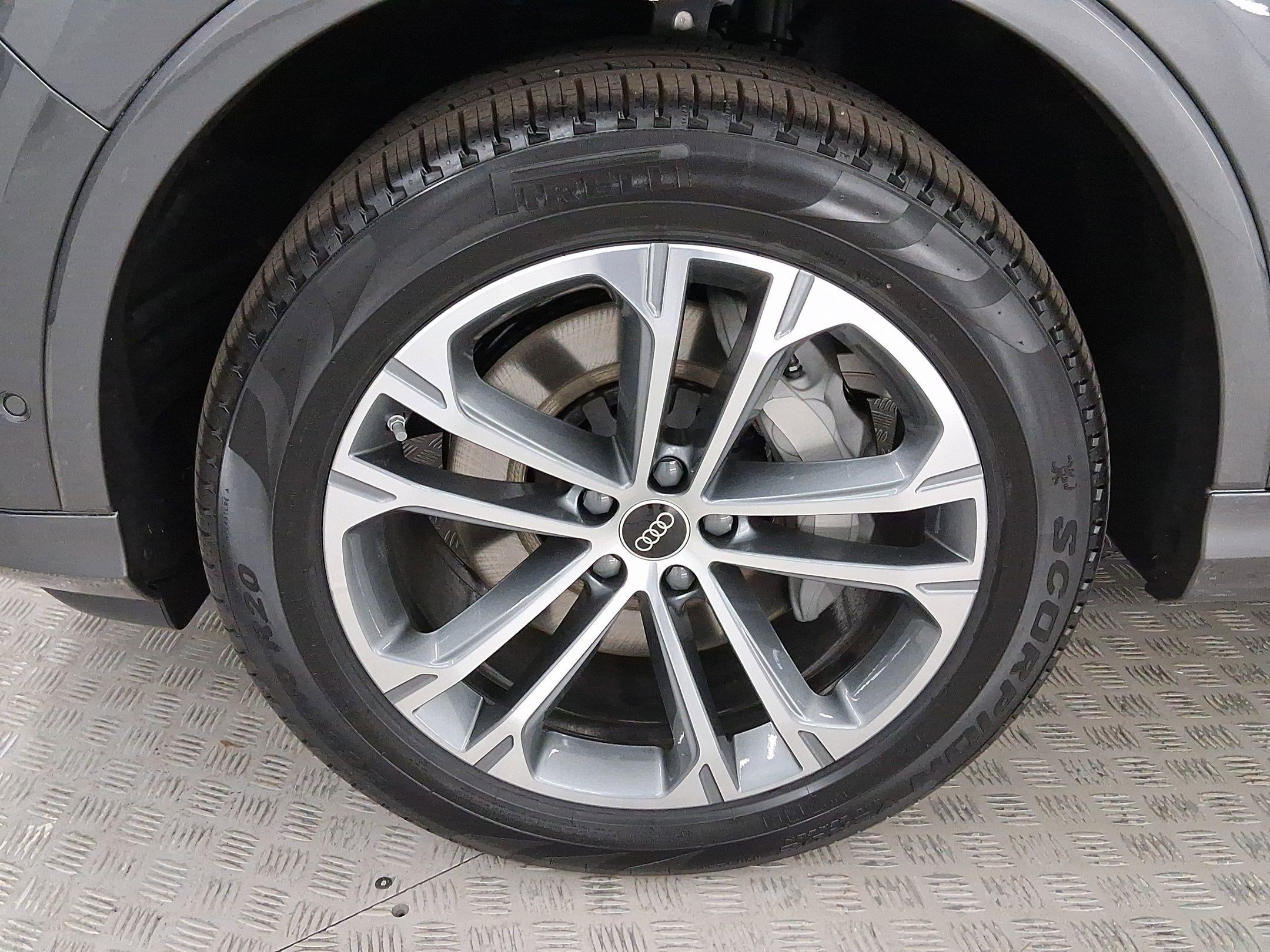 Used 2026 Audi Q7 2.0T Premium AWD/4WD image 11