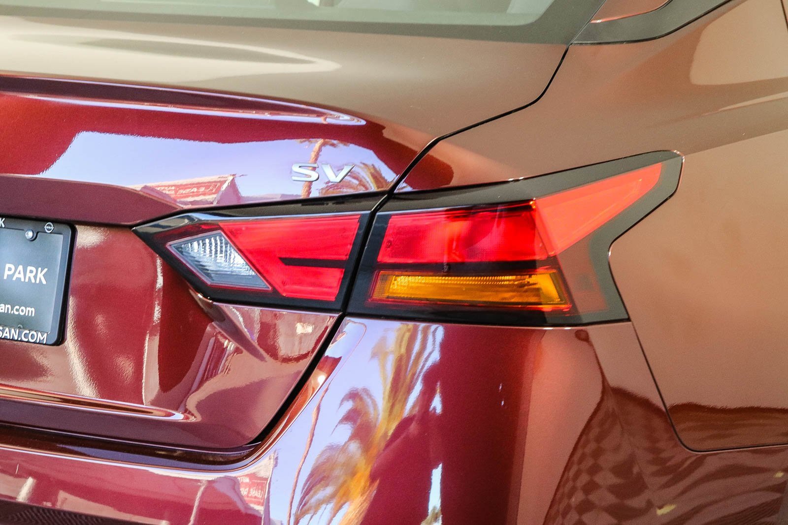 Used 2023 Nissan Altima 2.5 SV image 9