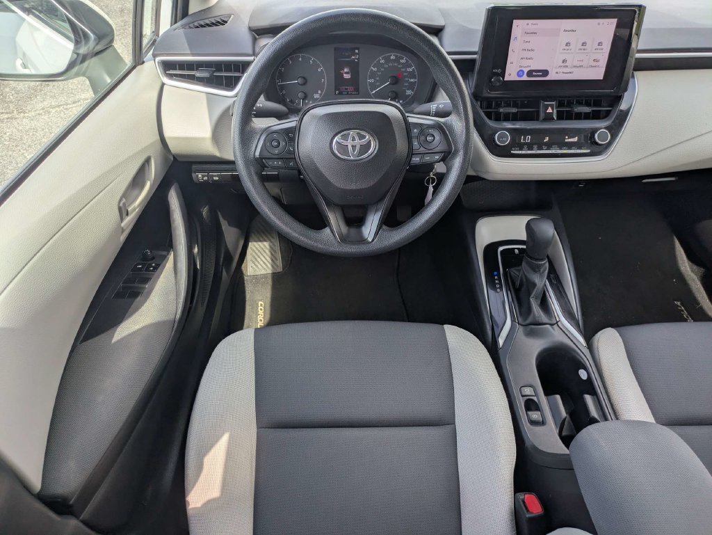 Used 2023 Toyota Corolla LE FWD image 16