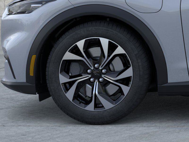 New 2026 Ford Mustang Mach-E Select RWD image 19