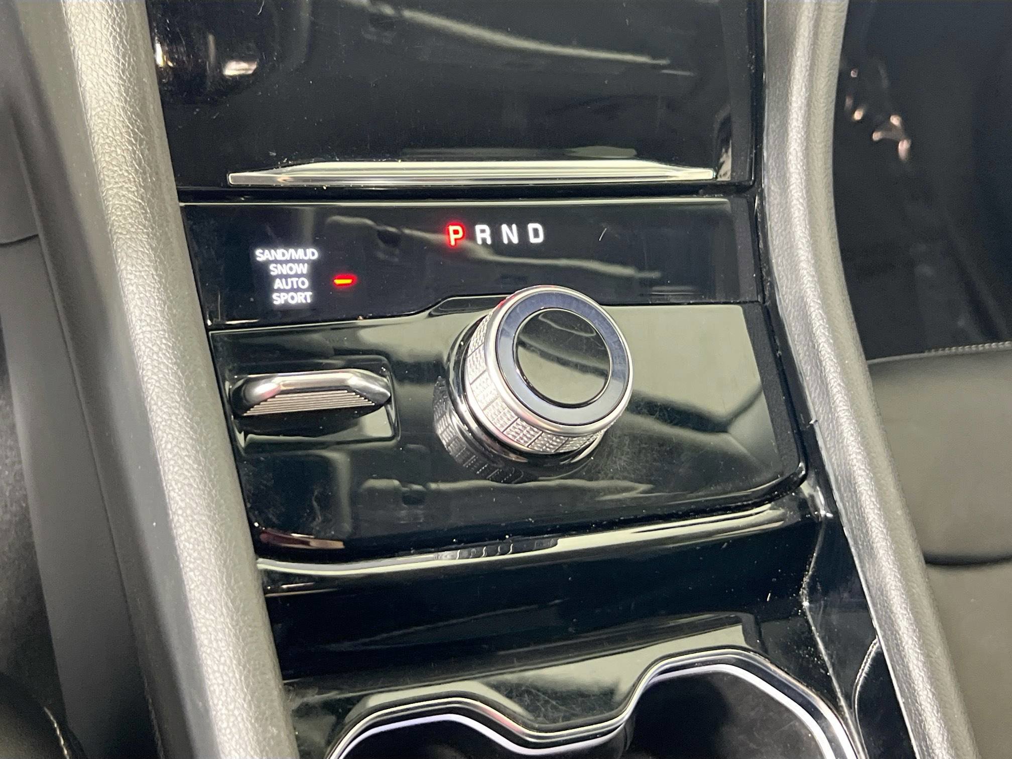 Used 2022 Jeep Grand Cherokee Limited image 17