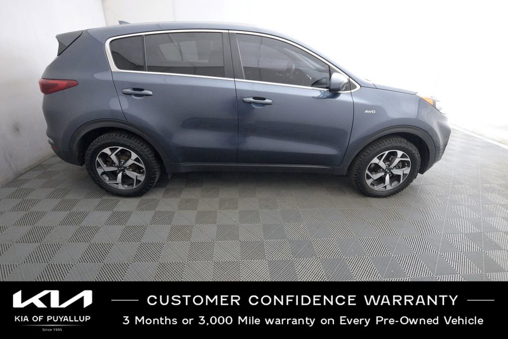 Used 2020 Kia Sportage LX image 4