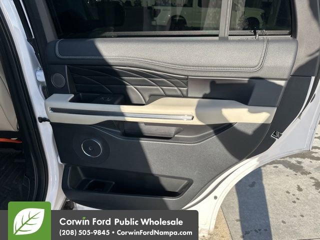 Used 2019 Ford Expedition Platinum AWD/4WD image 15