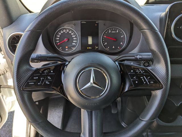 Used 2025 Mercedes-Benz Sprinter 2500 image 27