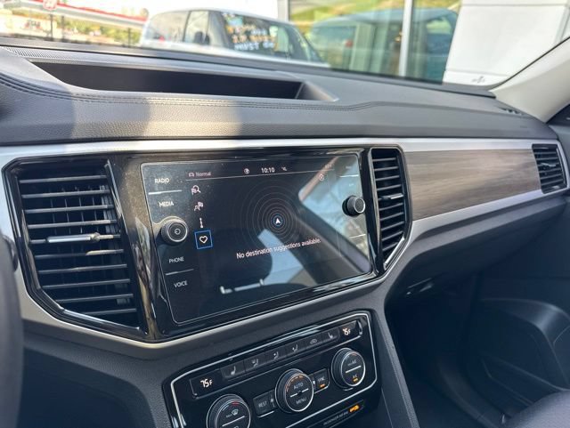 Used 2022 Volkswagen Atlas SEL AWD/4WD image 14