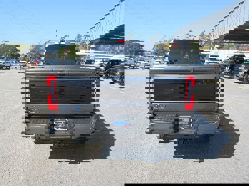 New 2026 Ford F350 Platinum image 4