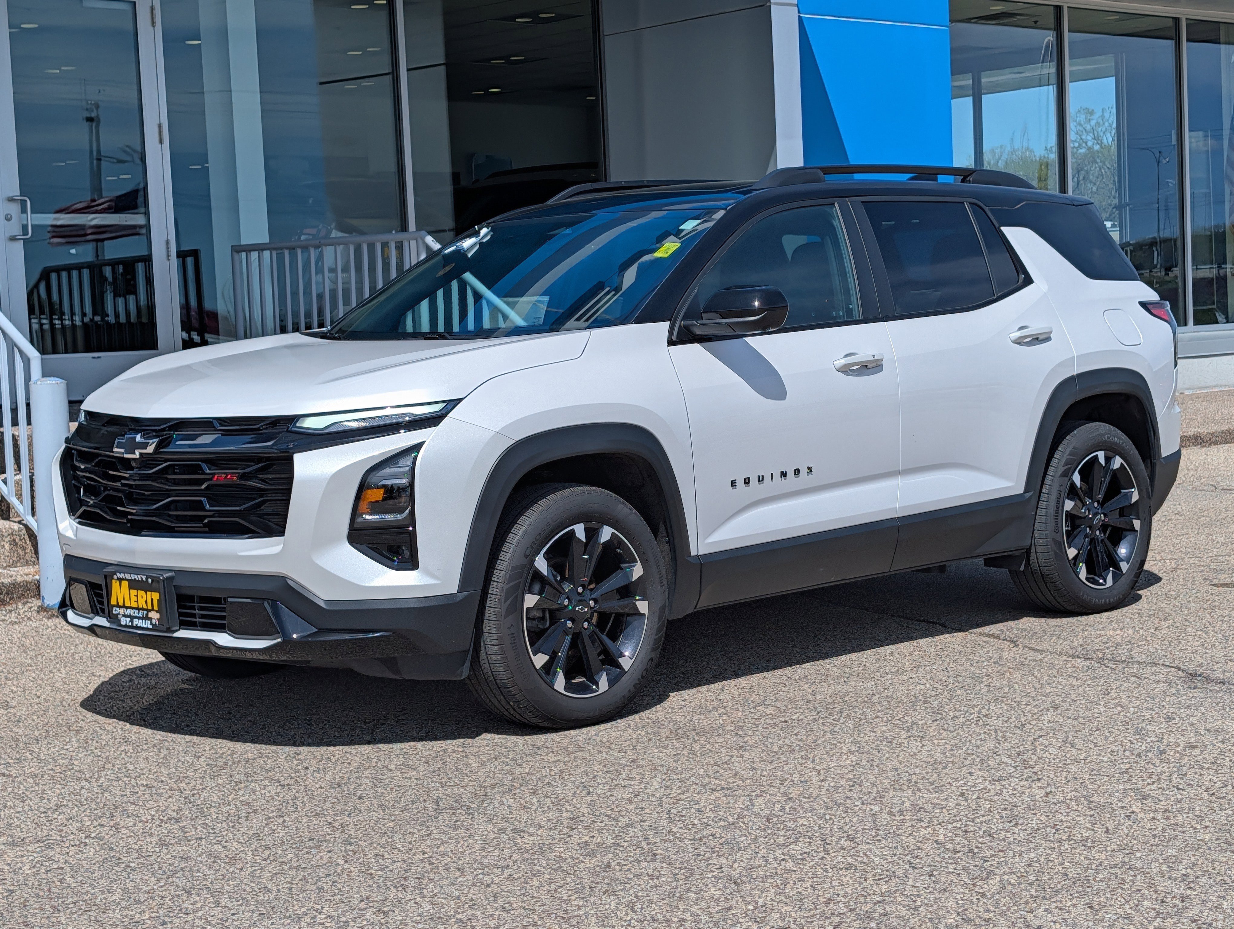 Certified 2025 Chevrolet Equinox RS w/ Safety and Technology Package AWD/4WD image 6