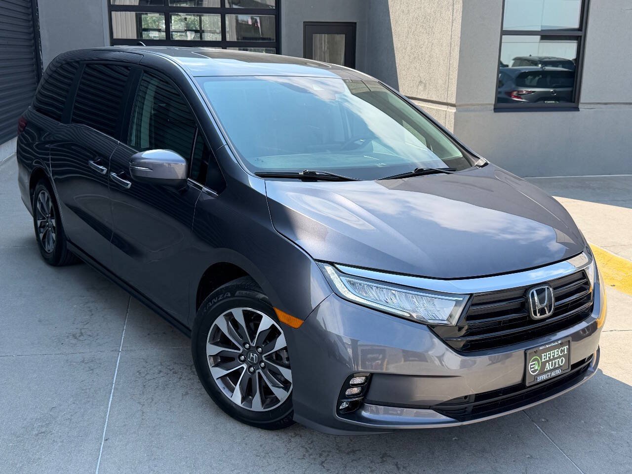 Used 2023 Honda Odyssey EX-L image 6