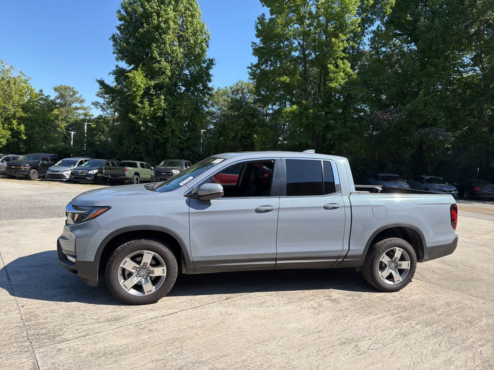 Used 2025 Honda Ridgeline RTL image 6
