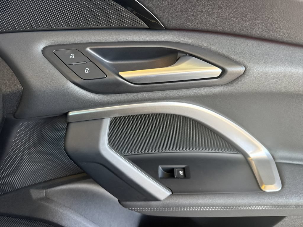 Certified 2025 Audi Q5 Premium AWD/4WD image 23