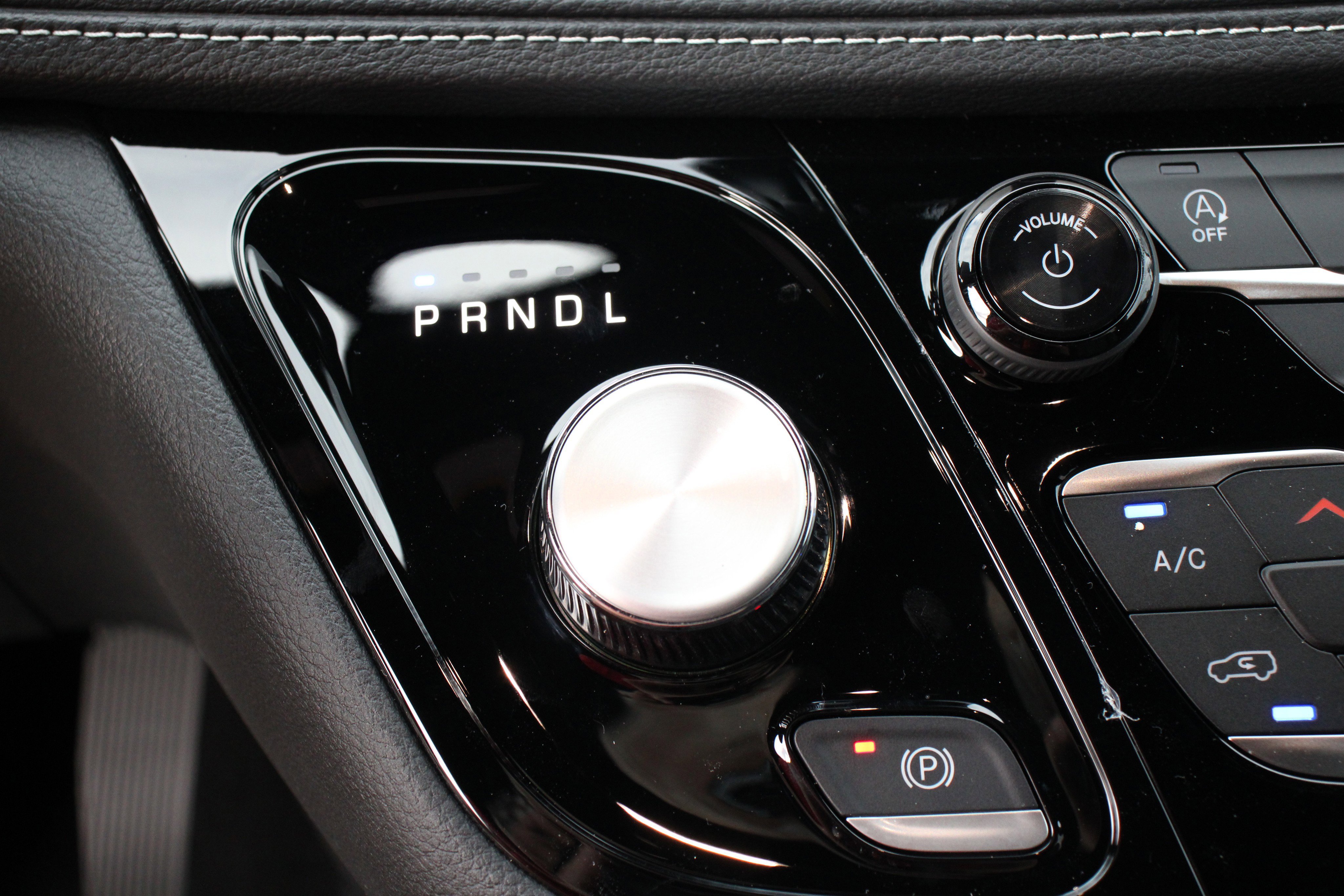 New 2026 Chrysler Pacifica Select image 21