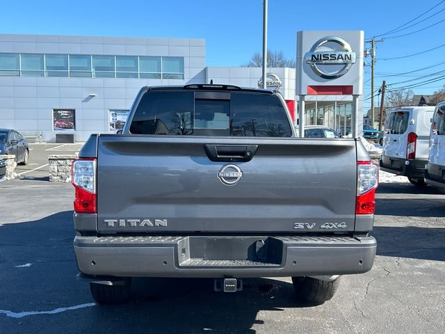 Certified 2024 Nissan Titan SV w/ Accessory Utility Package image 3