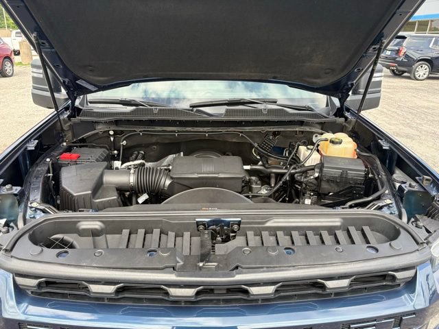 Used 2022 Chevrolet Silverado 2500 Custom w/ Custom Convenience Package AWD/4WD image 19