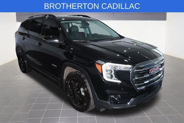 Used 2024 GMC Terrain AT4 w/ Tech Package AWD/4WD image 9