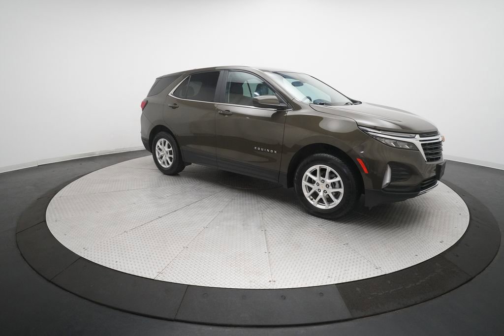 Used 2024 Chevrolet Equinox LT image 36