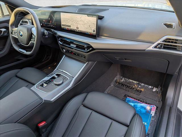 Used 2025 BMW 230i xDrive Coupe w/ Premium Package image 21