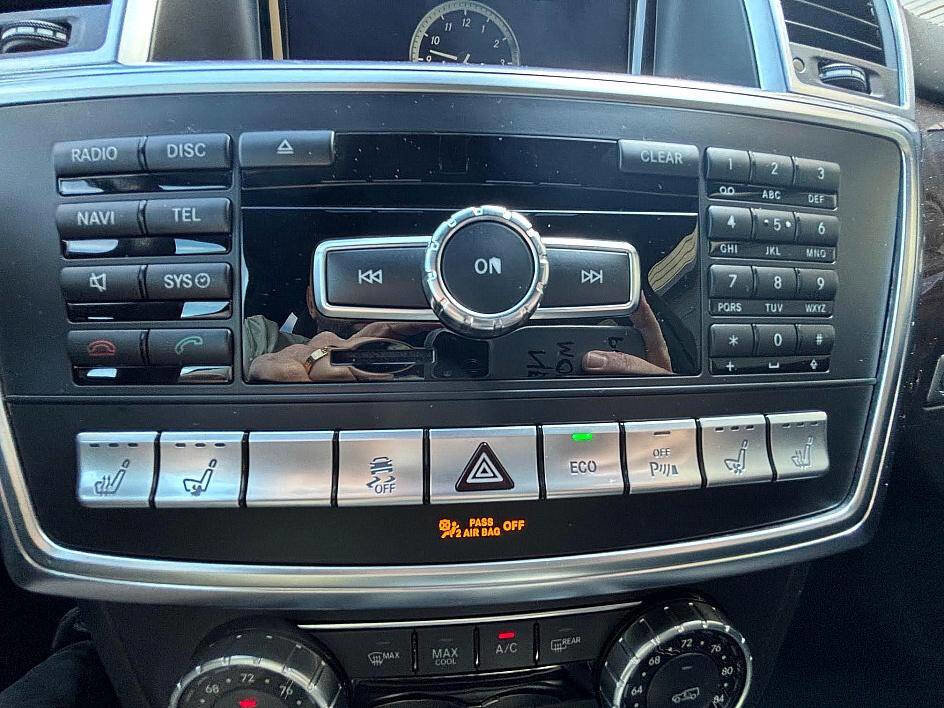 Used 2015 Mercedes-Benz ML 63 AMG 4MATIC image 27