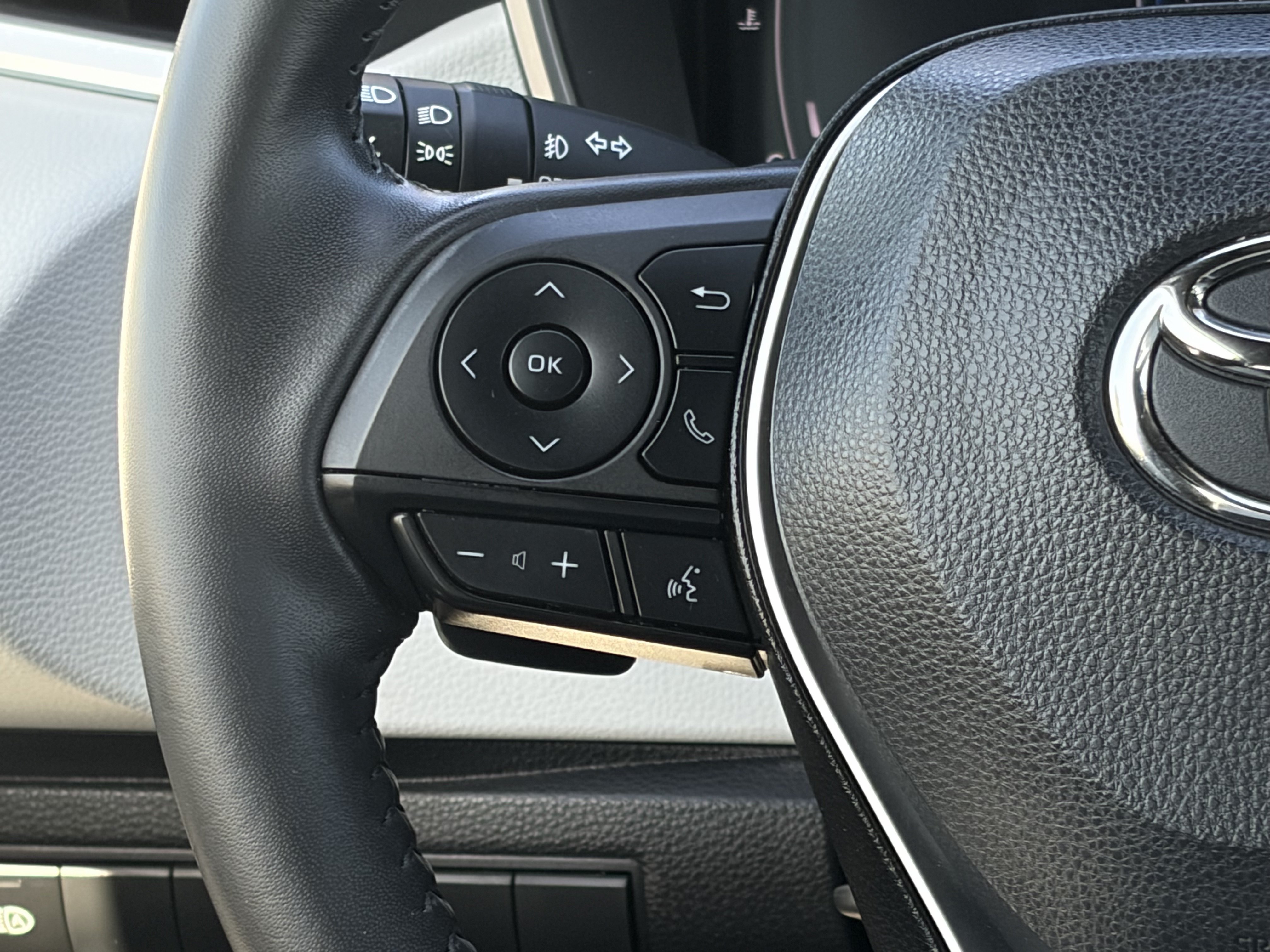 Certified 2023 Toyota Corolla XSE FWD image 17